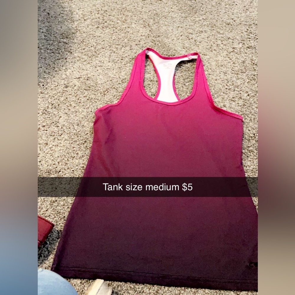 Two toned tank super comfy size small